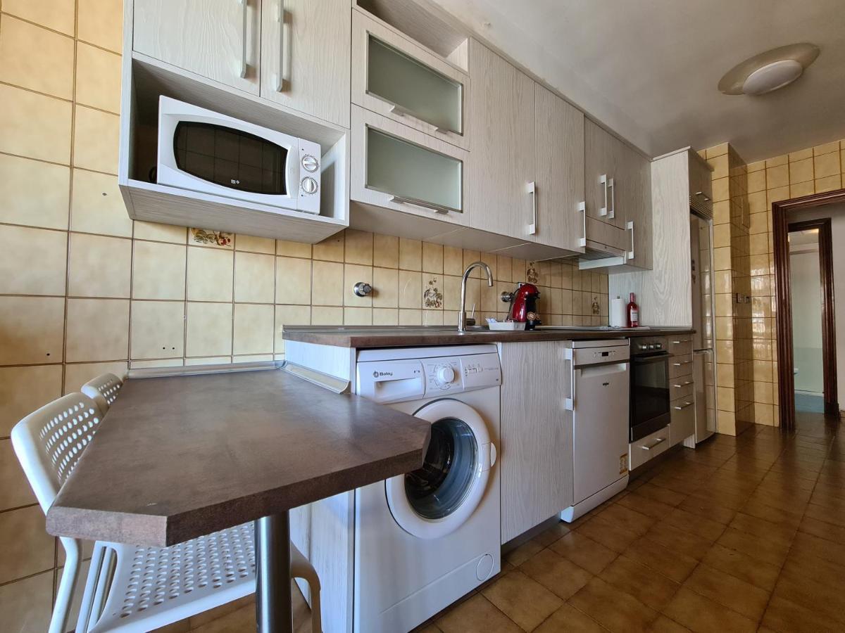 Dos Torres Tauriel - Espacioso Apartamento Con Impresionantes Vistas Y Garaje Privado Сарагоса Экстерьер фото
