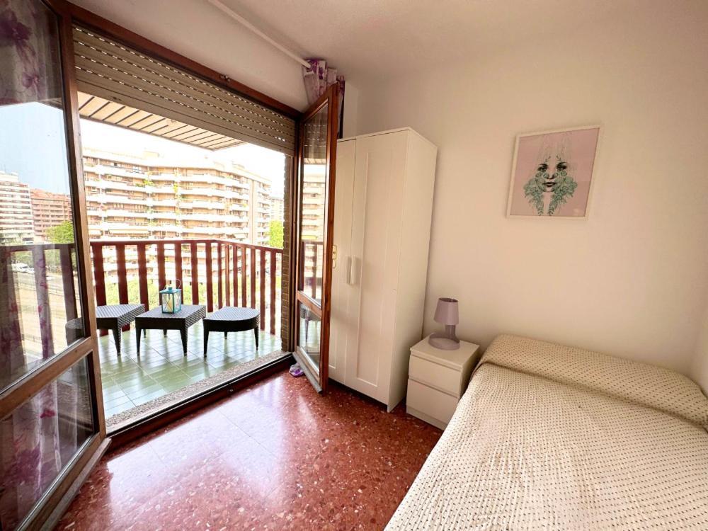 Dos Torres Tauriel - Espacioso Apartamento Con Impresionantes Vistas Y Garaje Privado Сарагоса Экстерьер фото